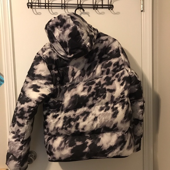 Brand New Nike Snow Jacket 🥶❄️ - Picture 3 of 5